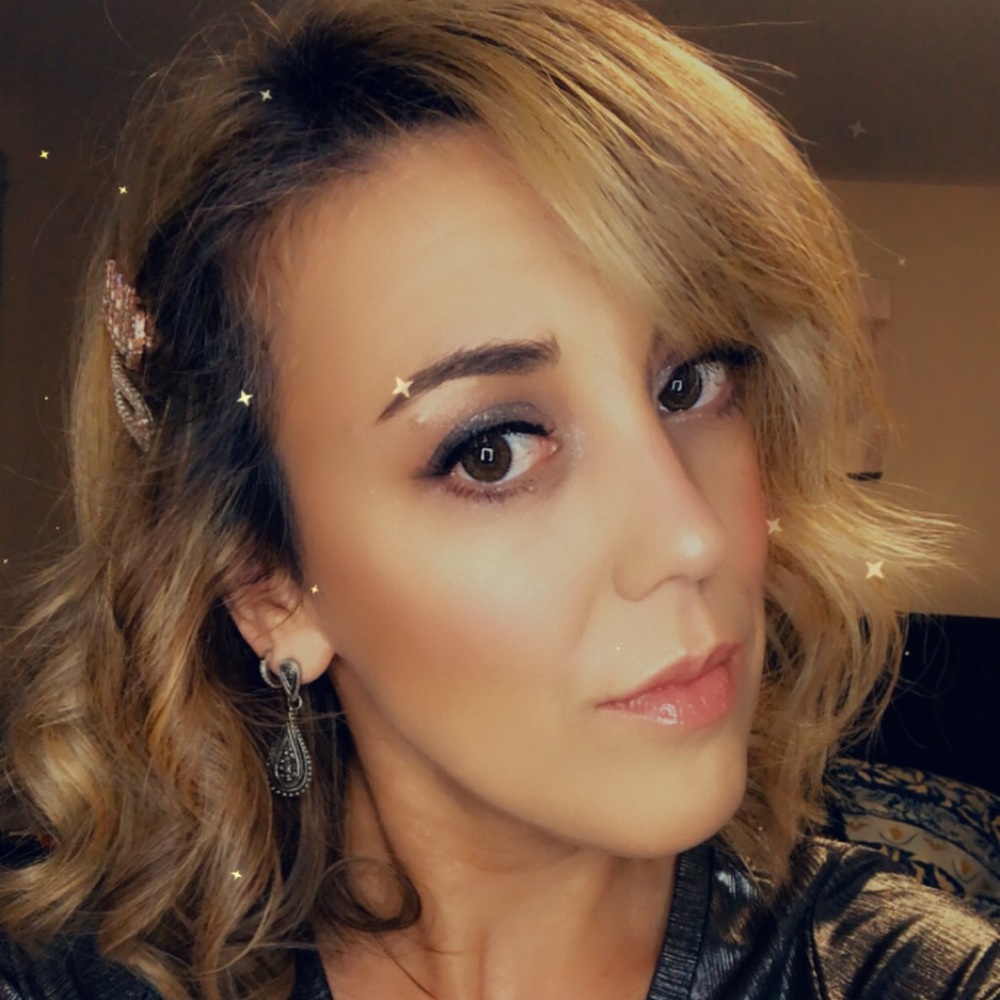 Meet your Posher, Lucia